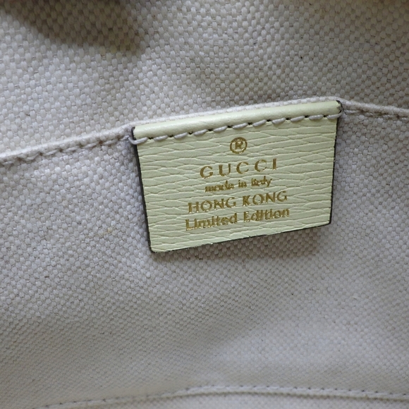 GUCCI Limited Hong Kong Edition Floral Print Bamboo Clutch Bag - Picture 6 of 7